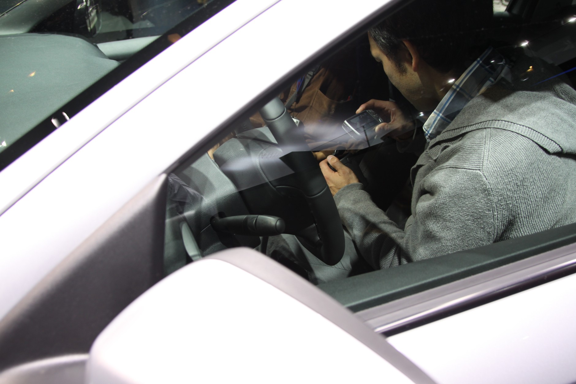 Szpiedzy na targach w Paryżu