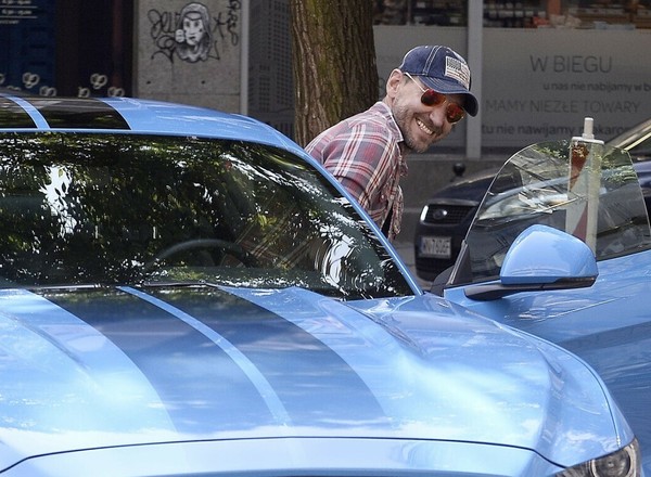 Piotr Kraśko prowadził auto bez uprawnień, usłyszał zarzut. Grożą mu nawet dwa lata więzienia
