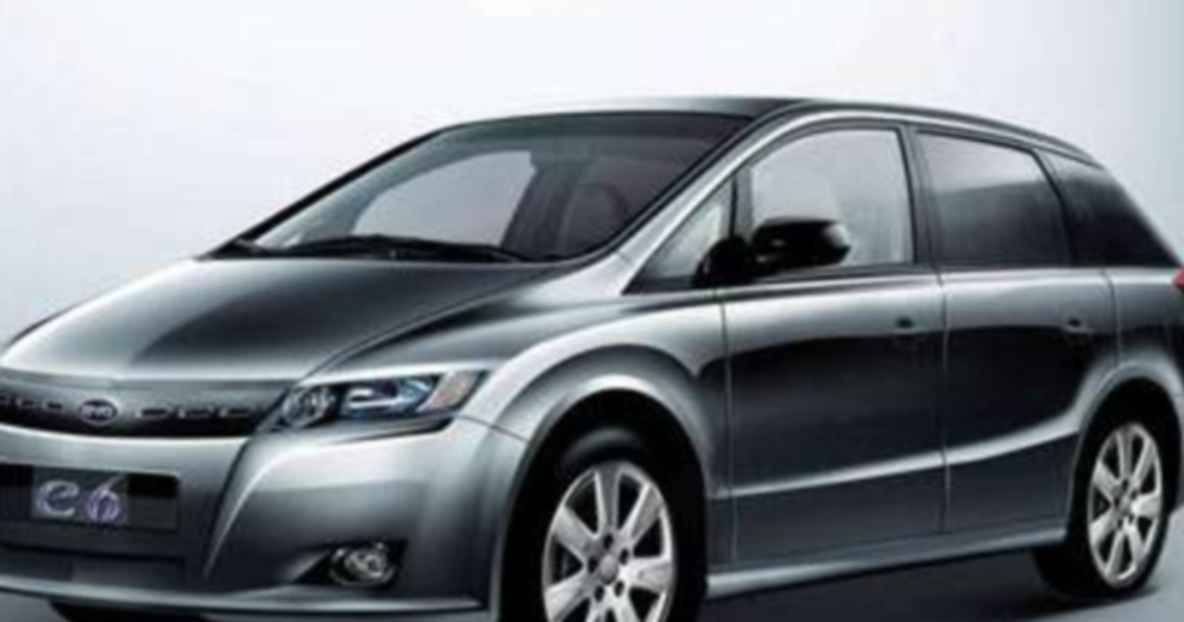 BYD E6
