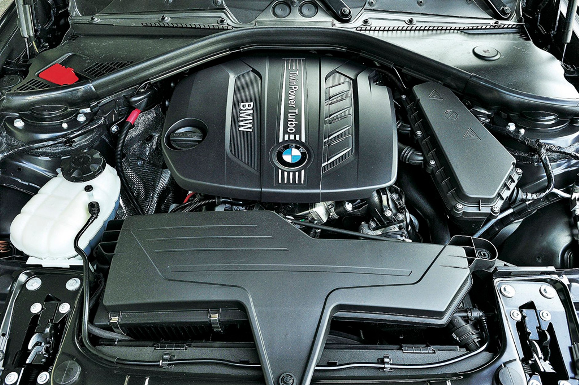 Audi A3 kontra BMW serii 1 i Mercedes klasy A: porównanie kompaktów klasy premium