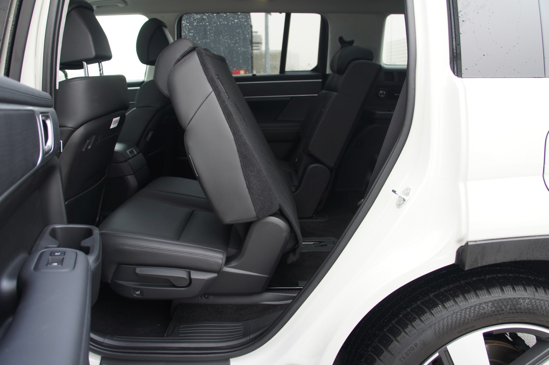 Hyundai Santa Fe Hybrid