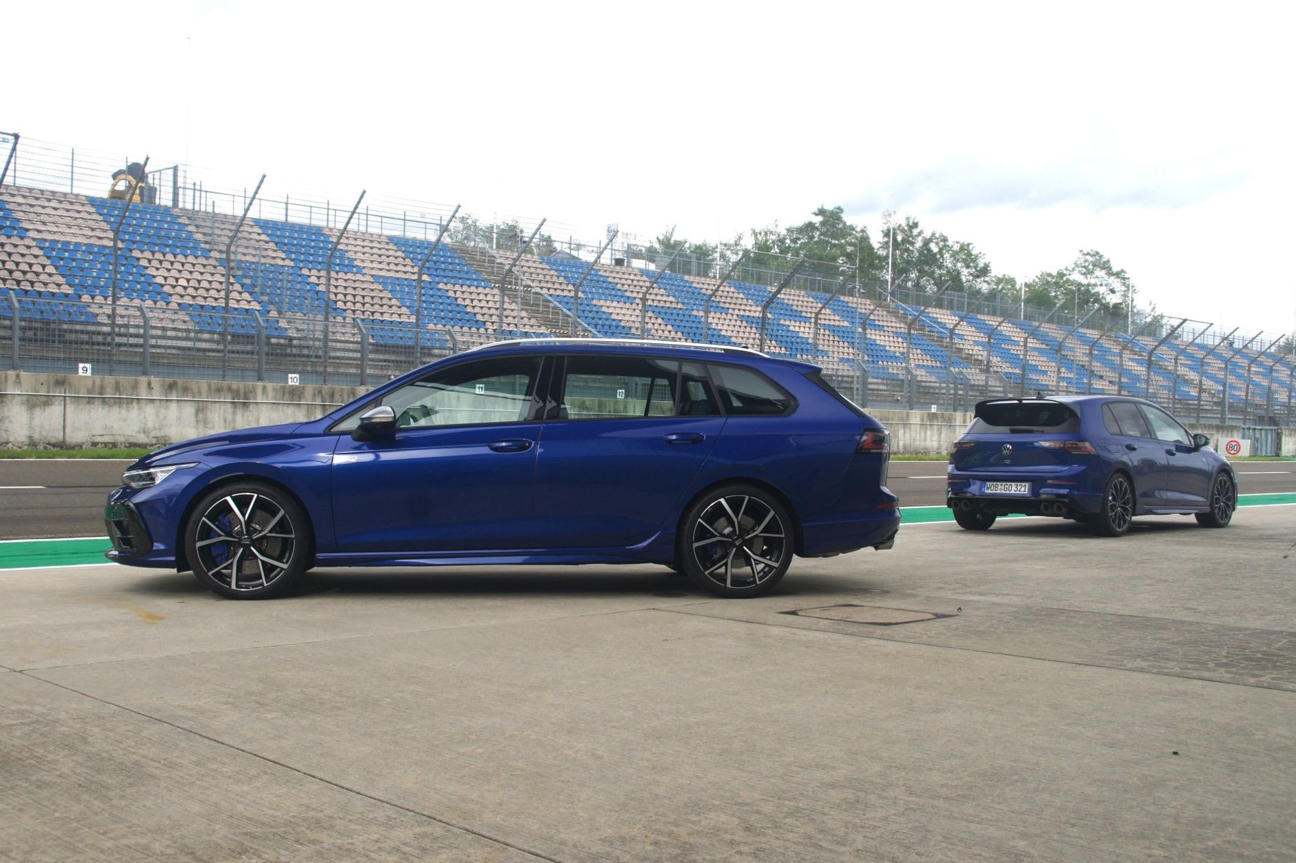 Volkswagen Golf R (2024)