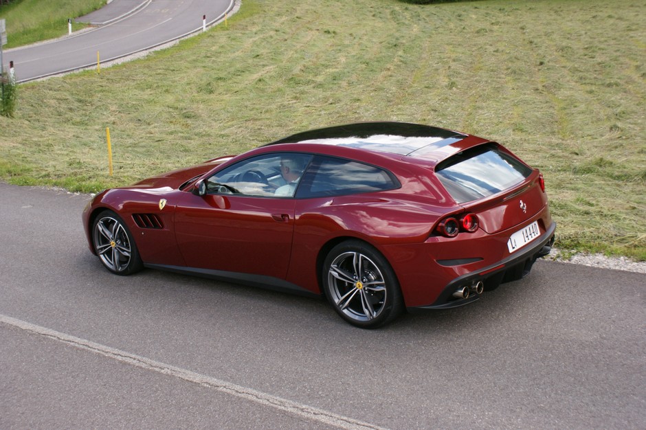 Ferrari GTC4 Lusso