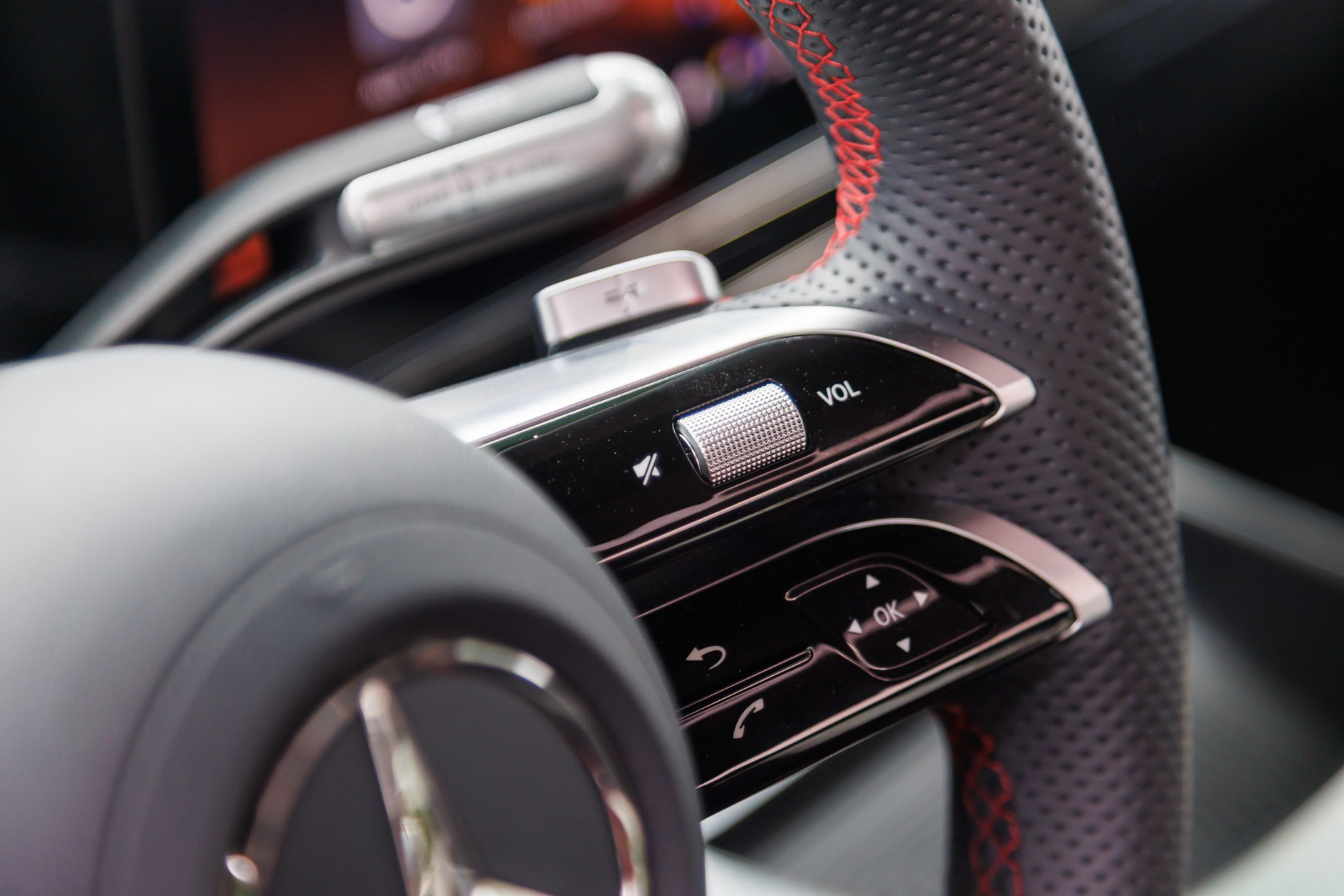 2026 Mercedes GLB 350 4MATIC EQ