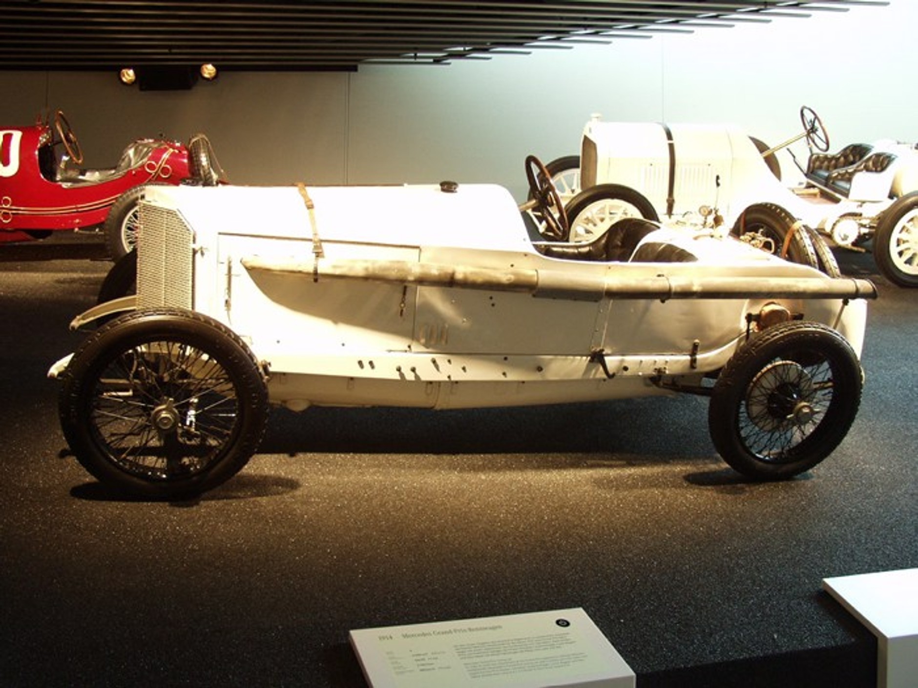 36 wyścigowych Mercedesów w Essen