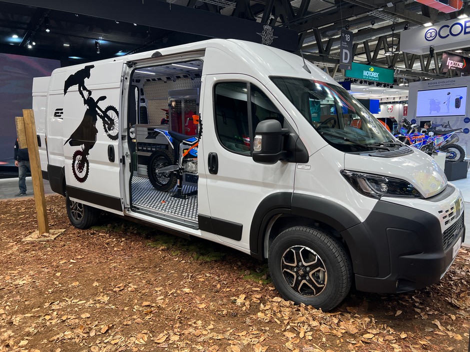 Wystawa motocyklowa EICMA 23