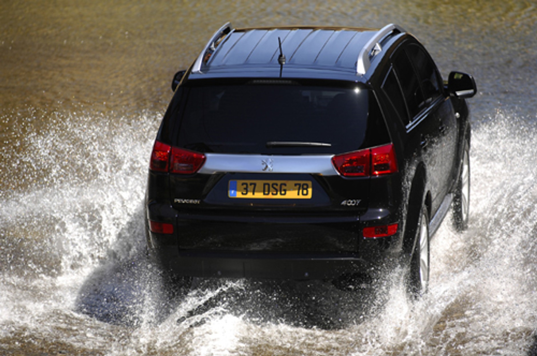 Peugeot 4007 - Z francuską duszą