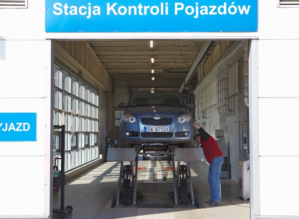 Już ponad 150 stacji kontroli pojazdów zniknęło z rynku. Co będzie dalej?