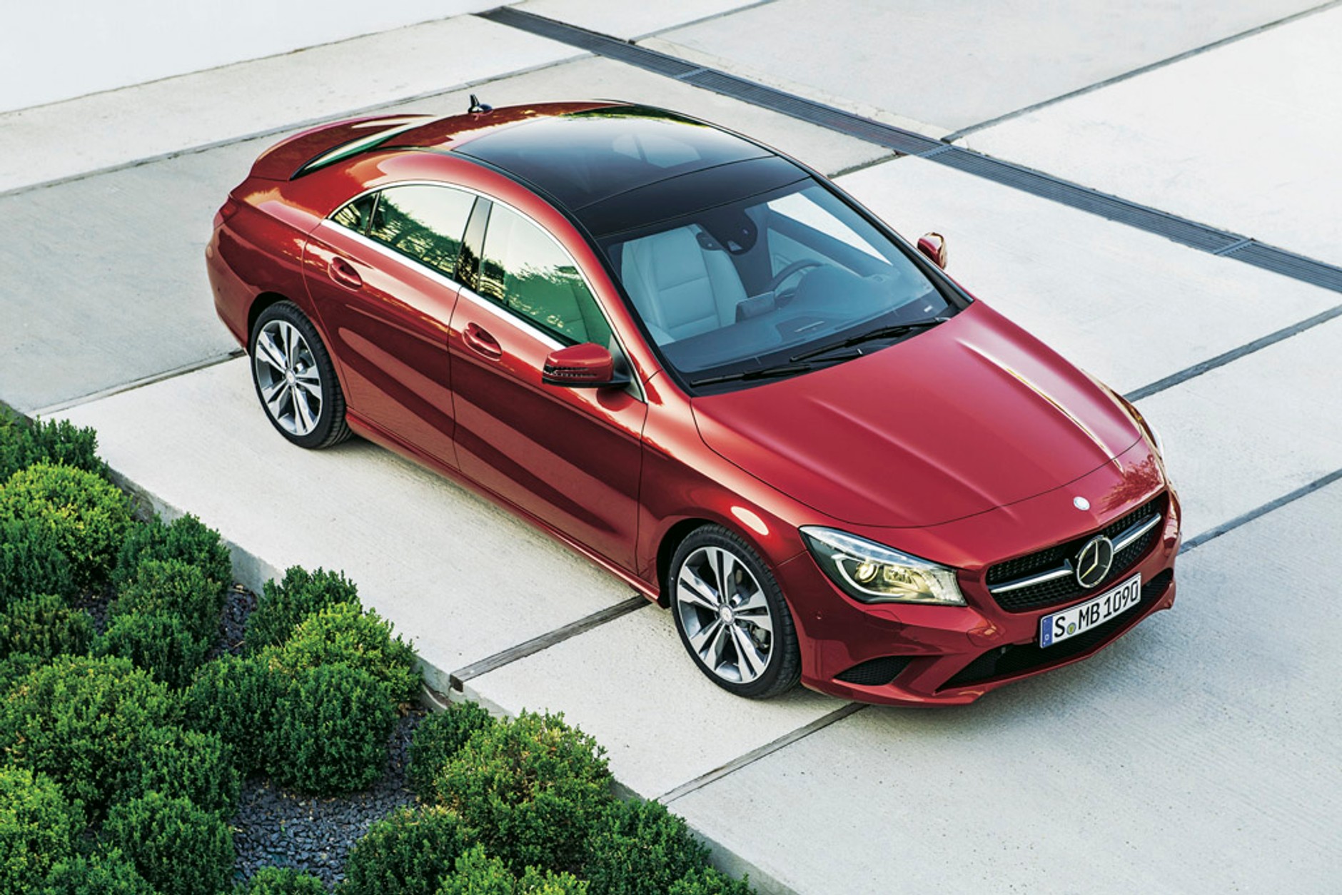 Mercedes CLA: większy i tańszy od klasy C