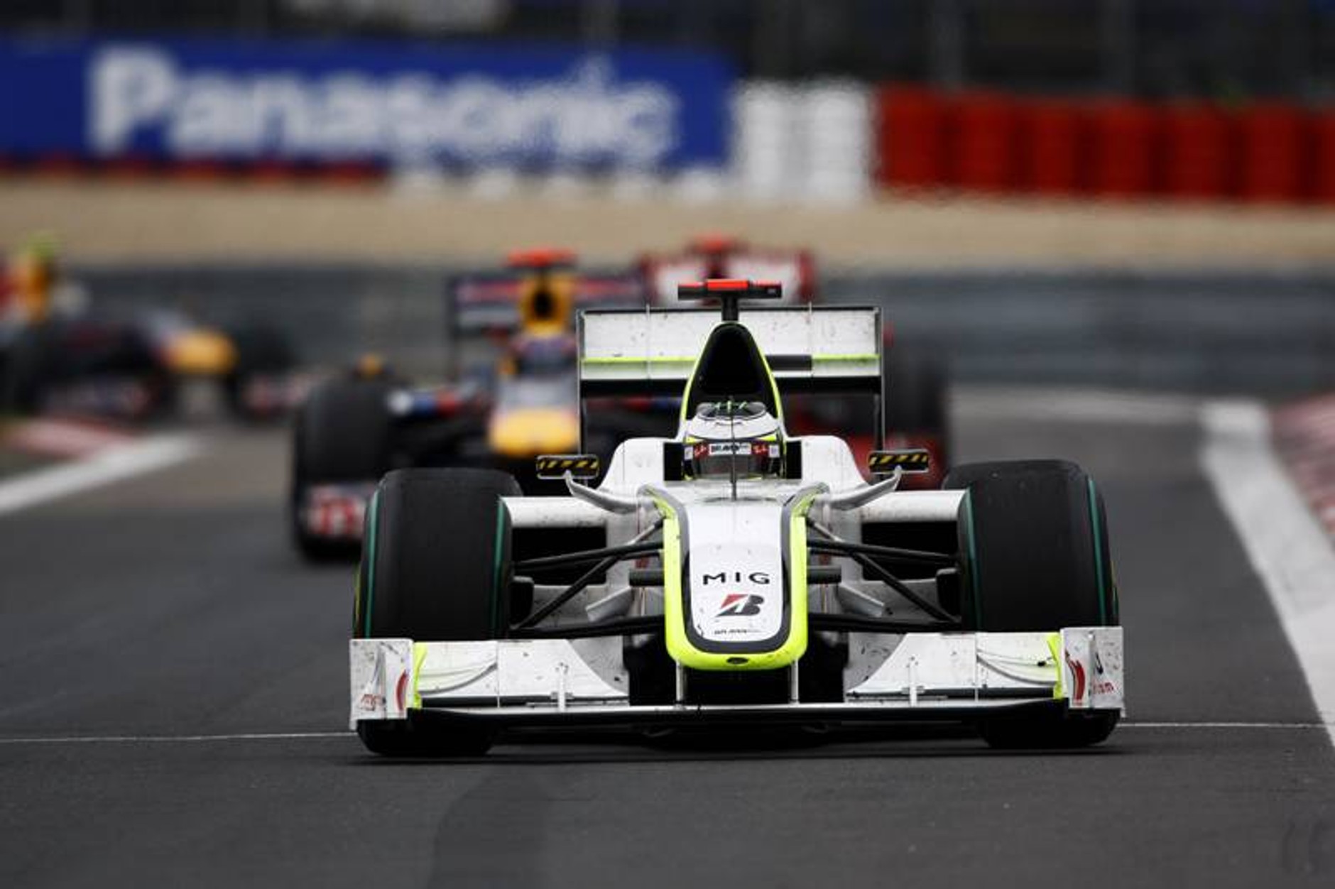 Grand Prix Niemiec 2009: rozpędzony Red Bull Racing dogania Brawn GP (fotogaleria)