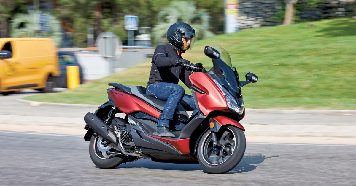 Skuter 125 ccm to motocykl