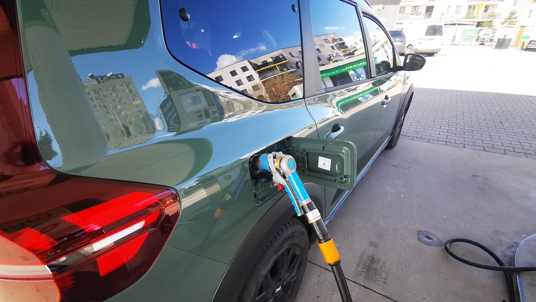 Autogaz (LPG) najtańszy jest na Warmii i Mazurach, a najdroższy na Dolnym Śląsku