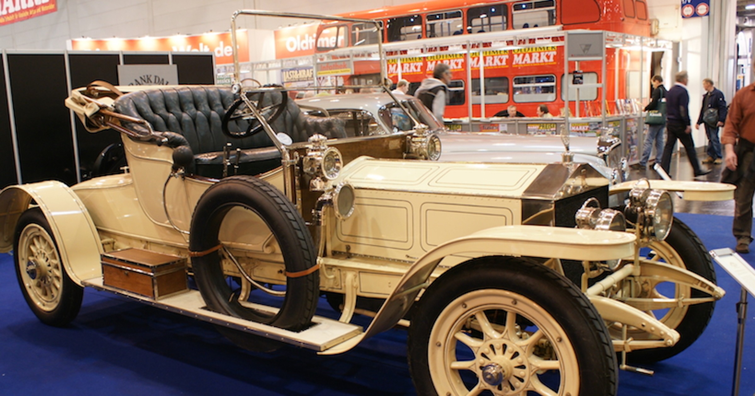 Auto-retro