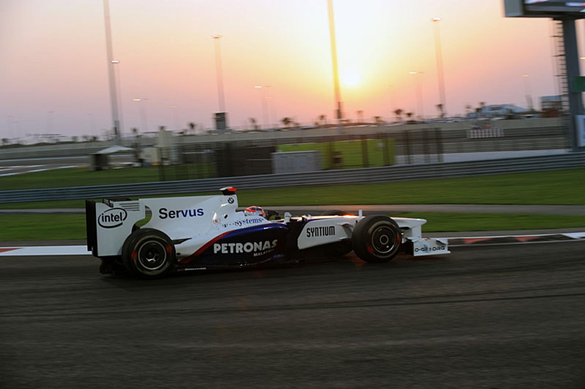 Grand Prix Abu Zabi 2009: czas pożegnań i rozstań (fotogaleria)