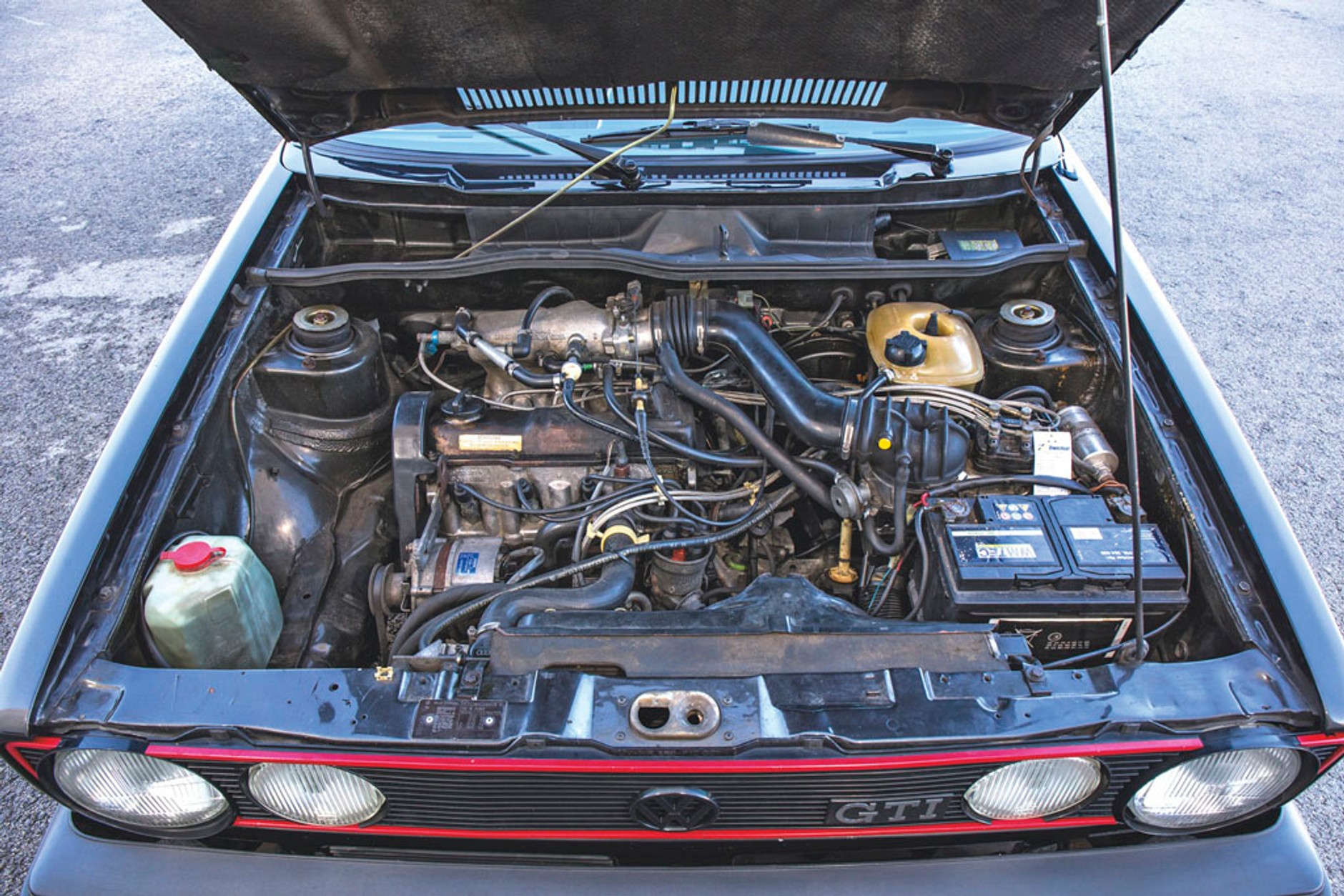 Volkswagen Golf GTI Pirelli