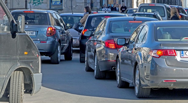 Polskie miasta wśród najbardziej zakorkowanych miast Europy! Rekordziści tracą ponad 100 godzin rocznie