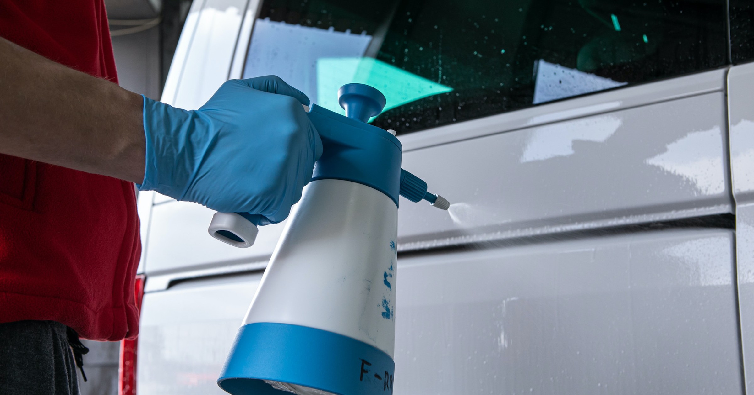 Auto detailing - jakie daje korzyści i kiedy warto z niego skorzystać?