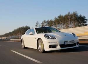Hybrydowe Porsche Panamera  | Test