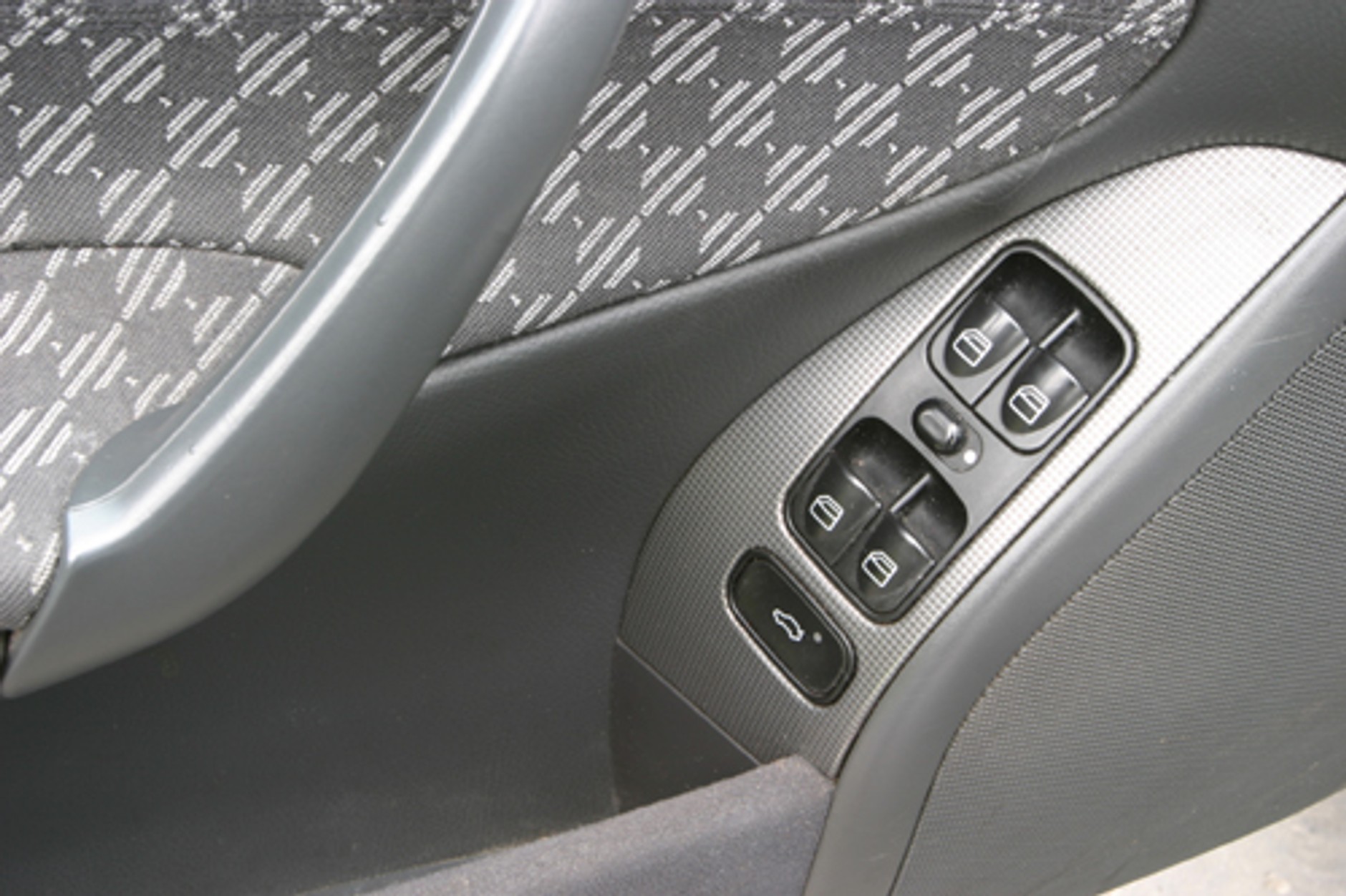 Mercedes klasy C - Boli go elektronika