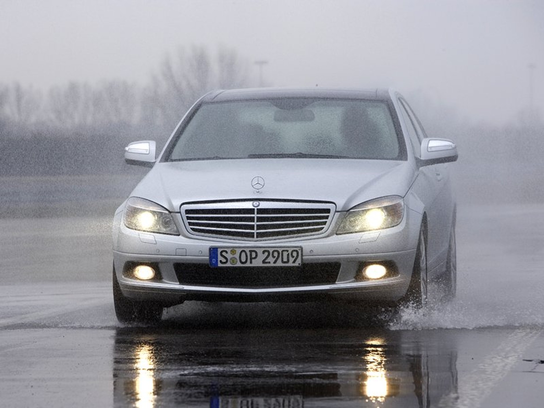 Napęd na obie osie także dla Mercedesa klasy C