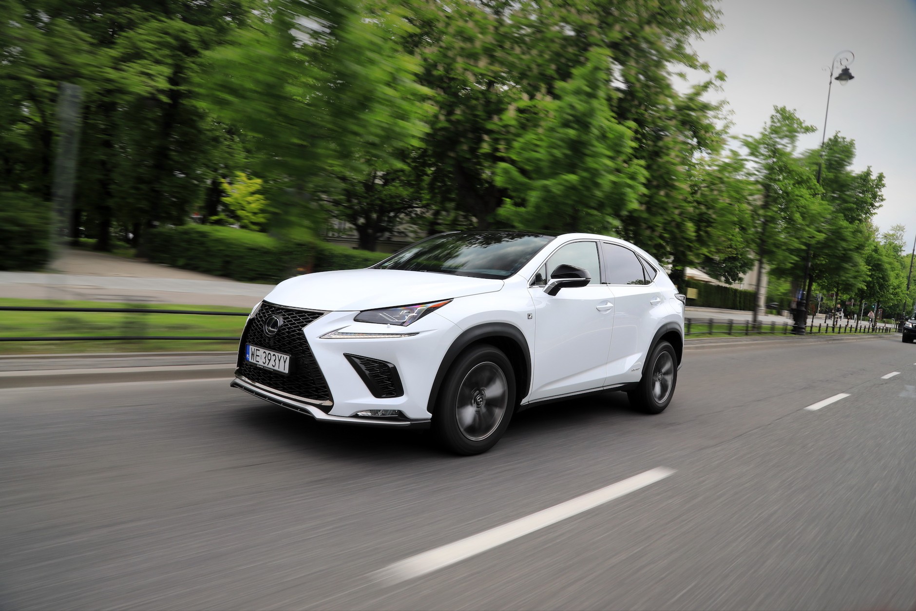 Lexus NX 300h F-Sport