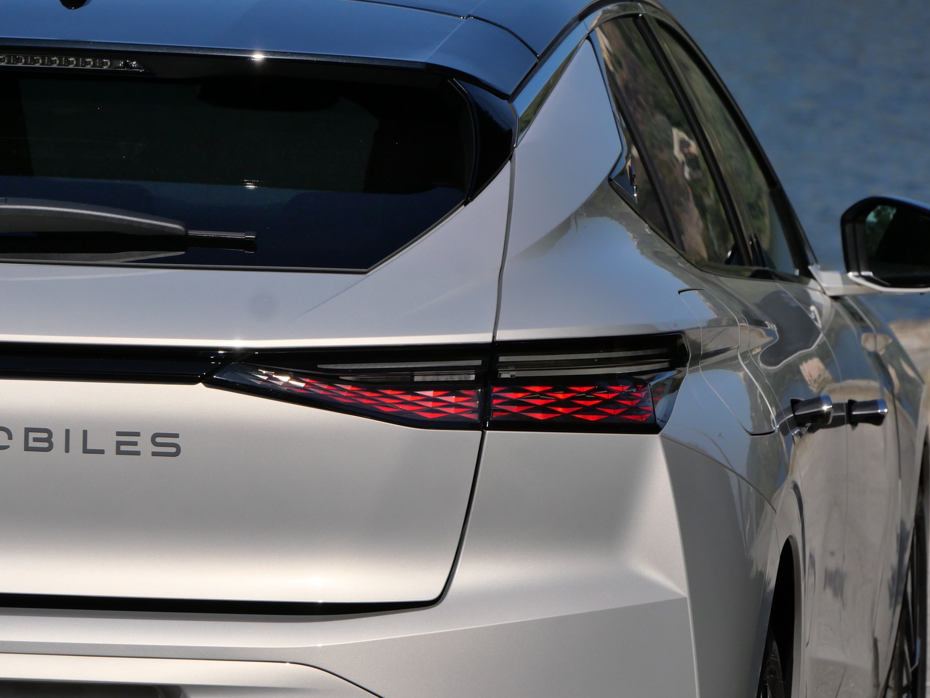 DS Nr 4 po face liftingu: ładny, ale czy dobry?