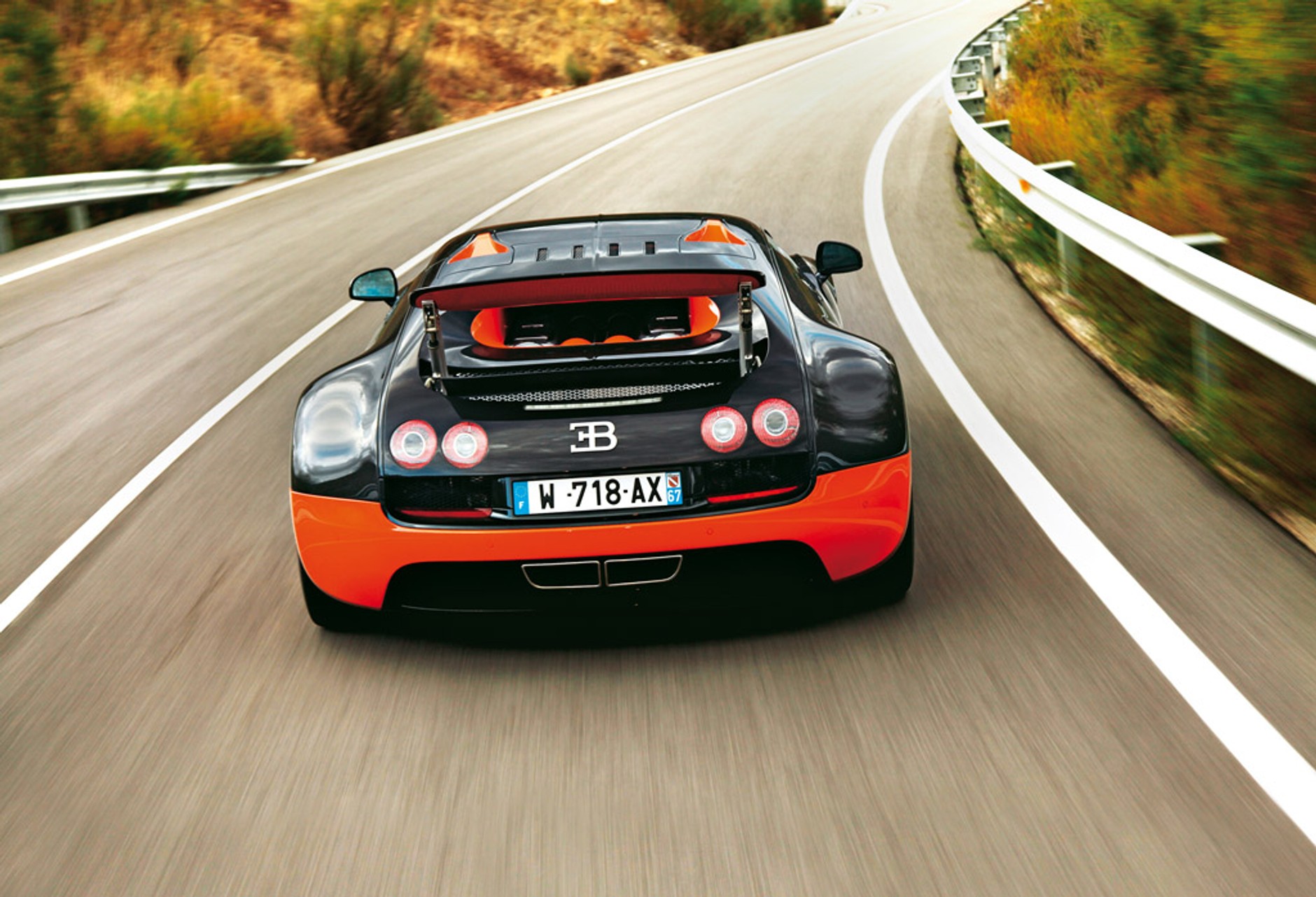 Diabelsko szybkie Bugatti Veyron 16.4 Super Sport