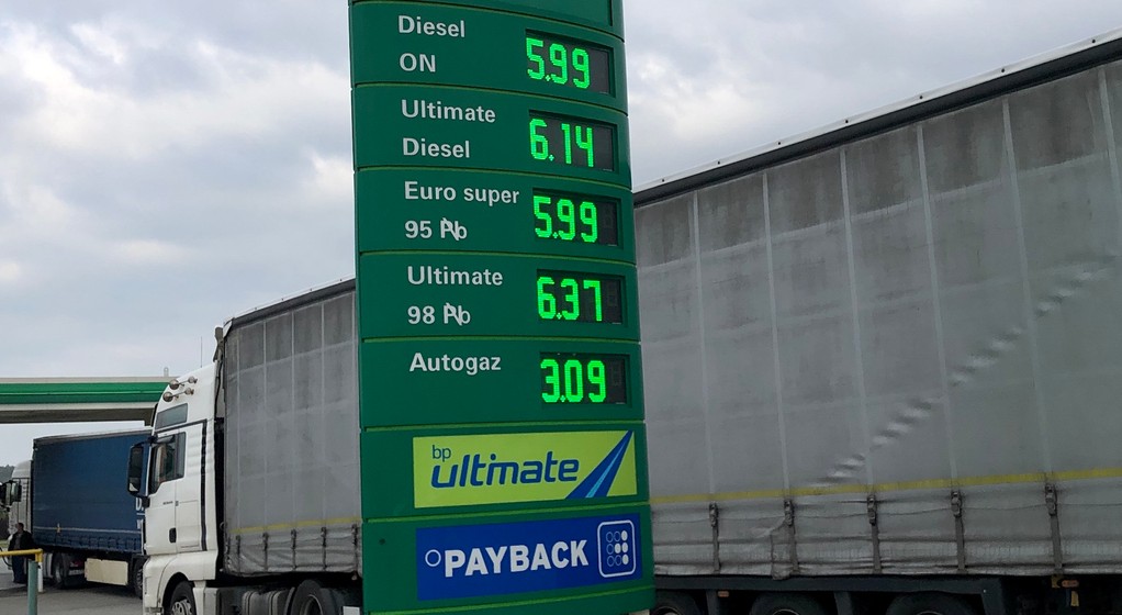 Ceny paliw na stacji przy autostradzie A2 pod Warszawą