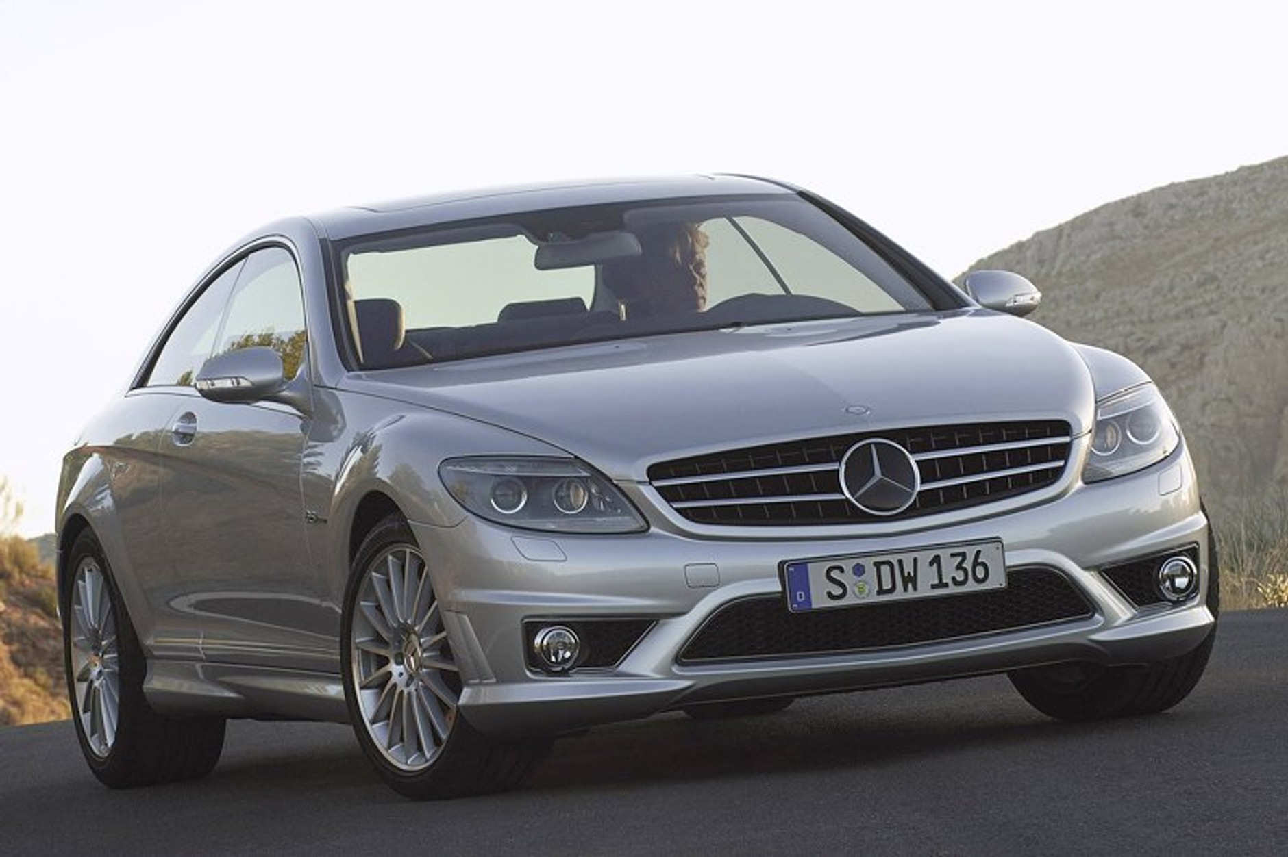 Mercedes-Benz CL 65 AMG: luksus połączony z prędkością