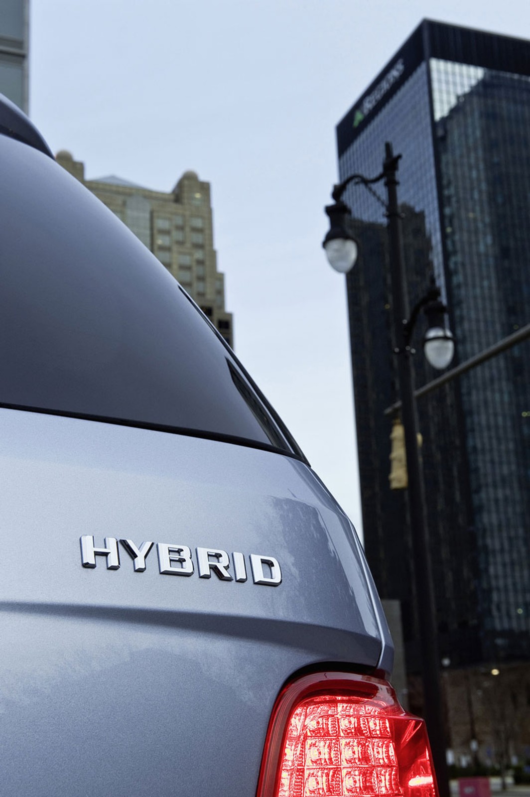 Mercedes-Benz ML 450 Hybrid nyní dostupný v USA, ale jen na leasing