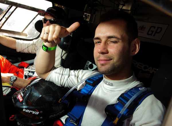 Dakar 2013: Szymon Ruta dachował i już nie jedzie