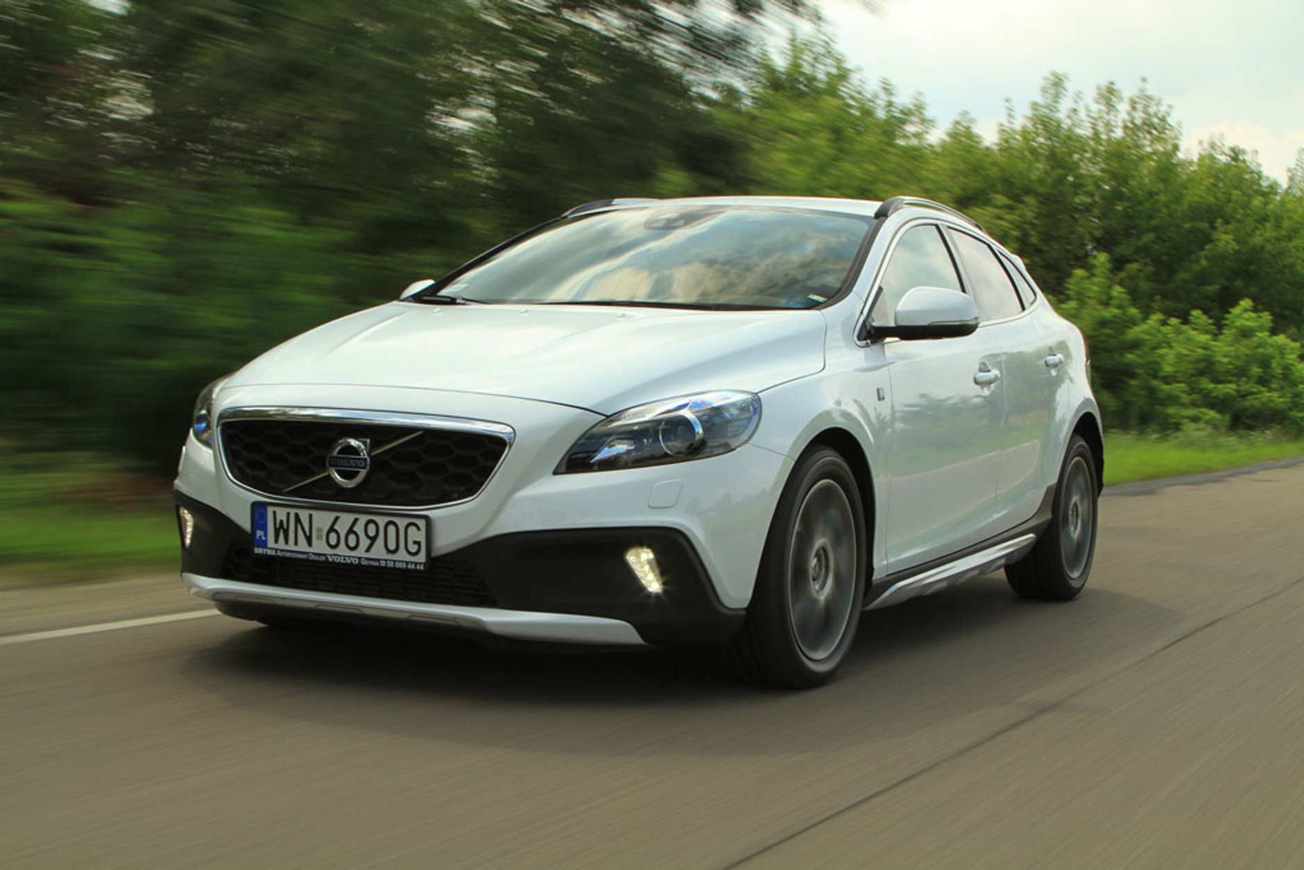 Volvo V40 Cross Country T3 - wysoka jakość w każdym detalu