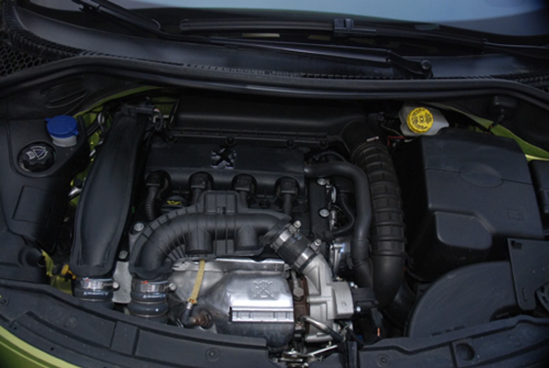 Peugeot 207 1.6 T - Podejrzanie dobry