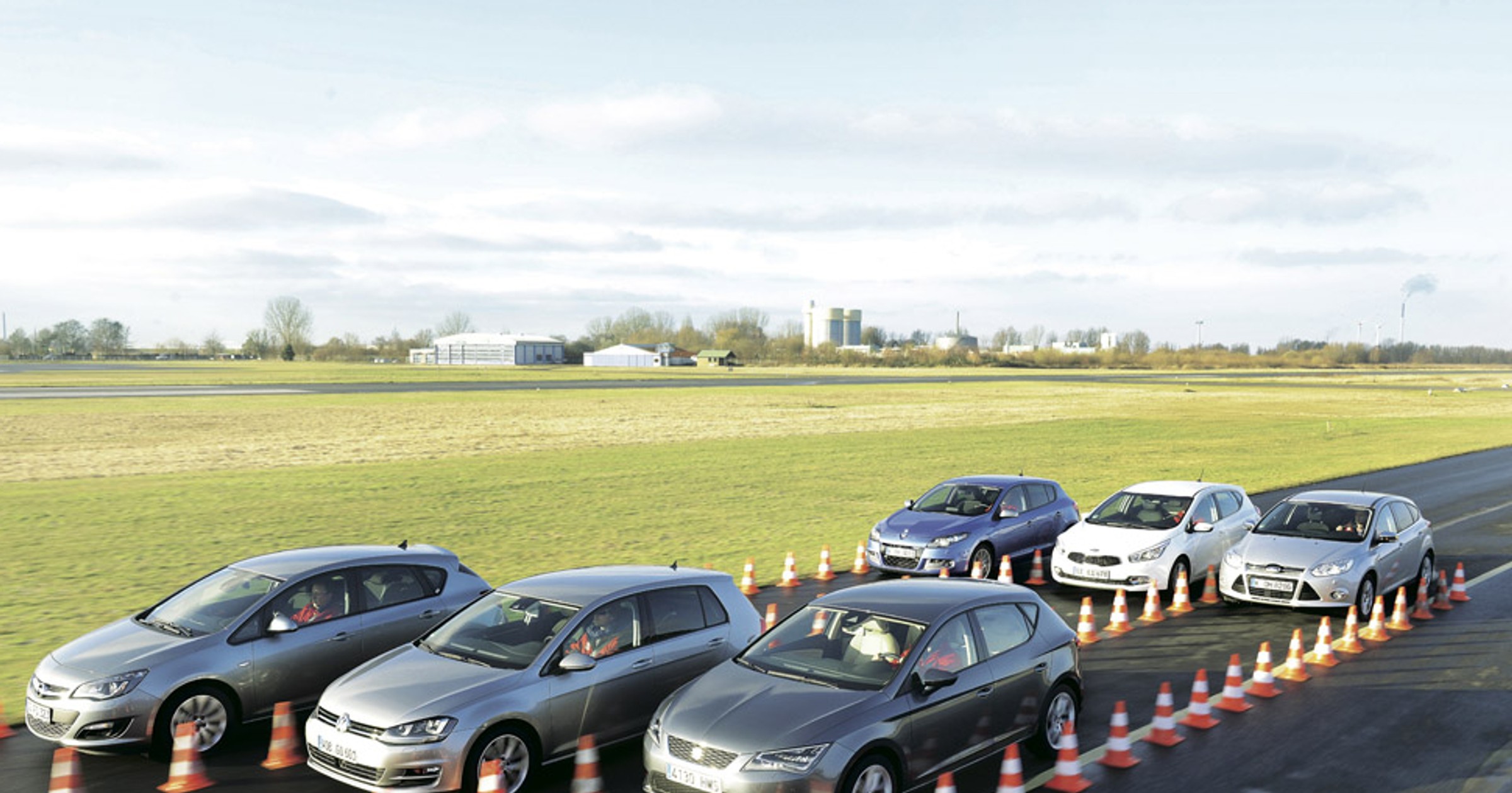 Focus kontra cee'd, Astra, Megane, Leon i Golf: porównanie sześciu aut kompaktowych