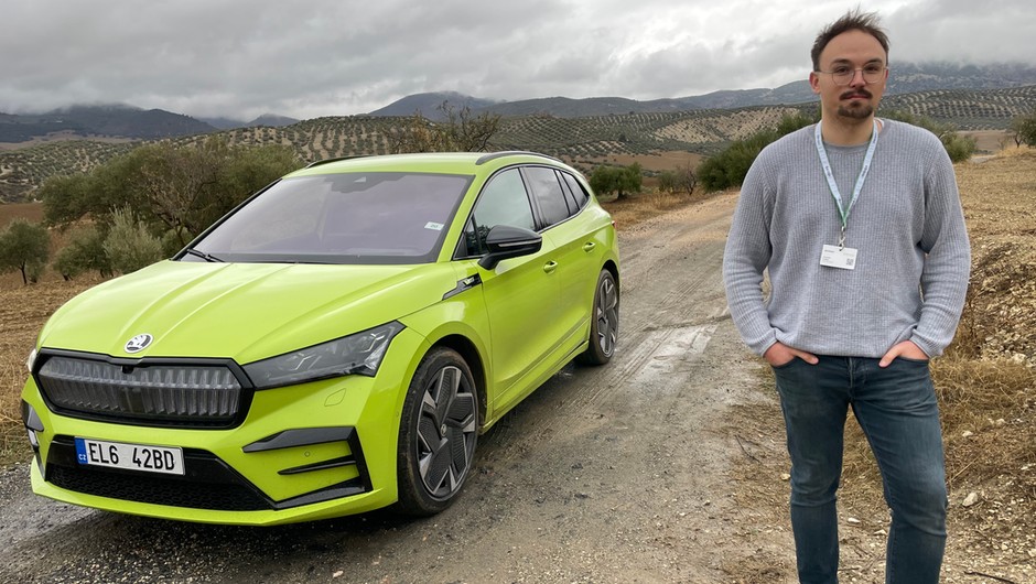 Nowa Skoda Enyaq RS iV jest szybka, ale czy ekscytująca?