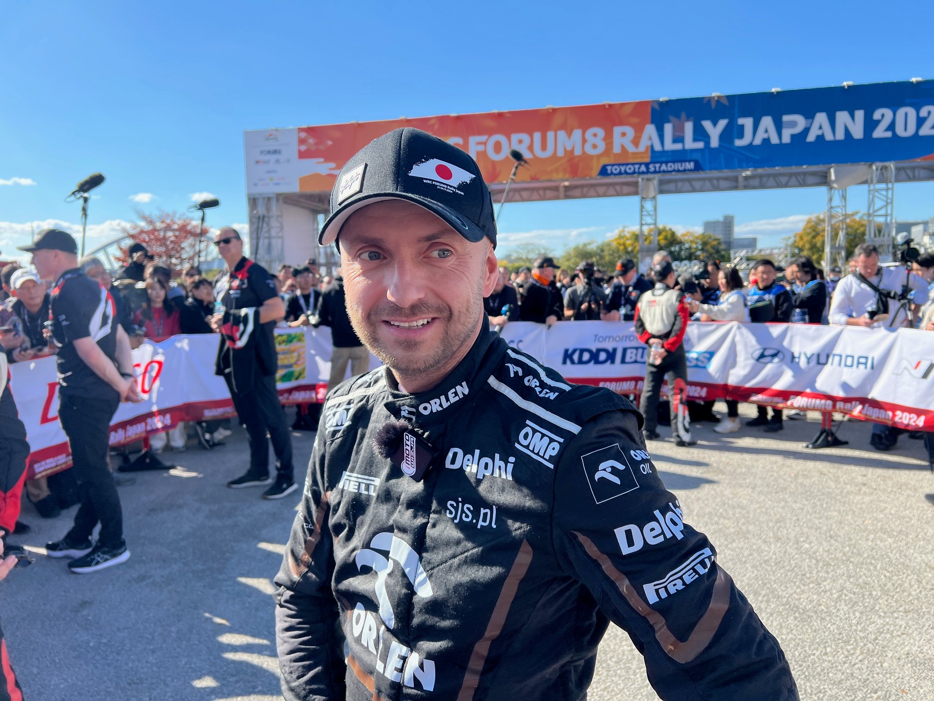 Kajetan Kajetanowicz przed startem w Rajdzie Japonii