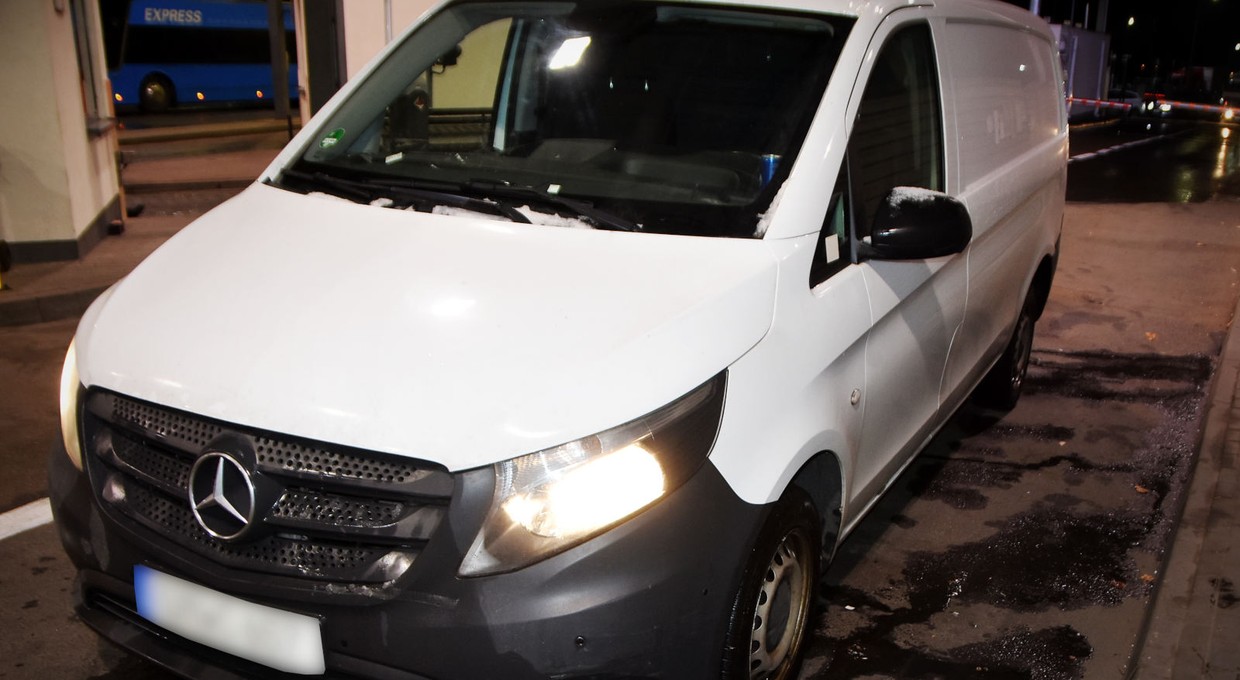 Straż Graniczna z Medyki nie wypuściła Mercedesa. Szukał go Interpol