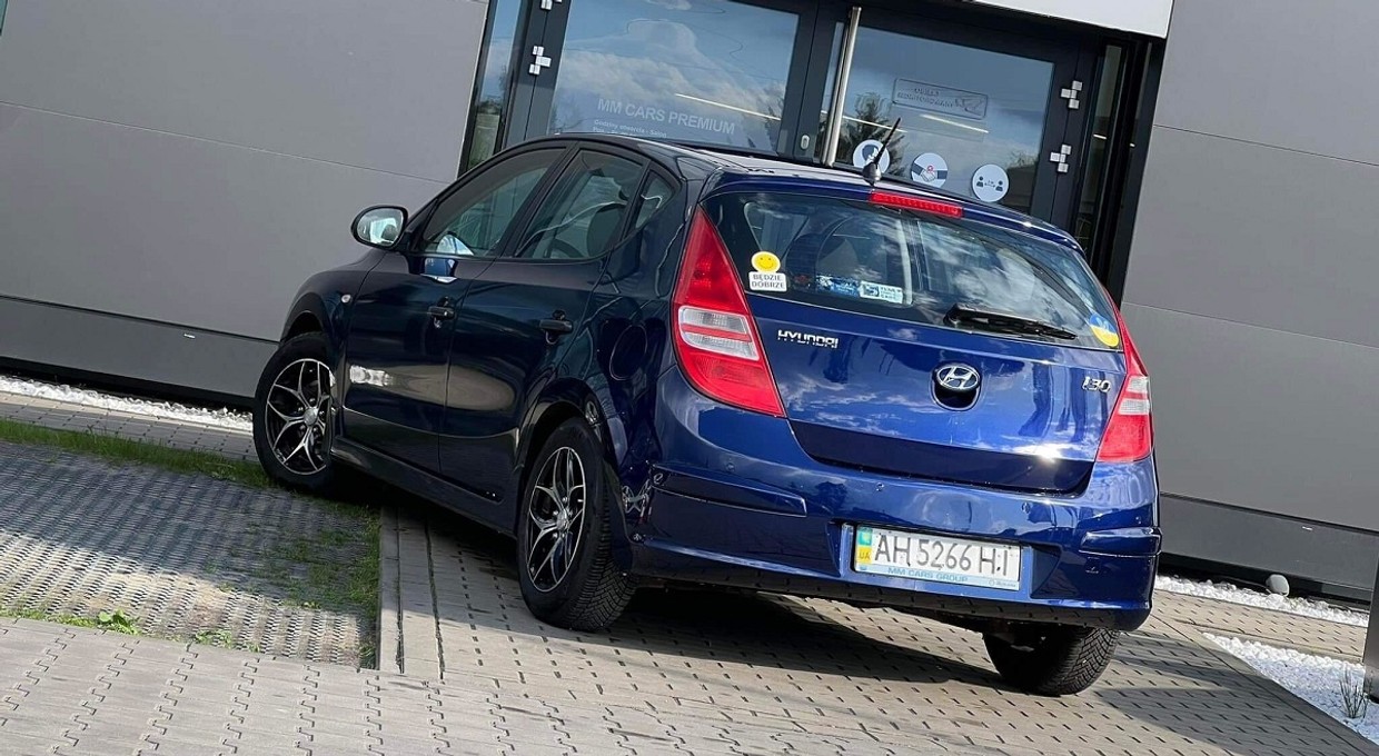 Odnowiony za darmo przez Polaków Hyundai z Mariupola trafił już do właściciela