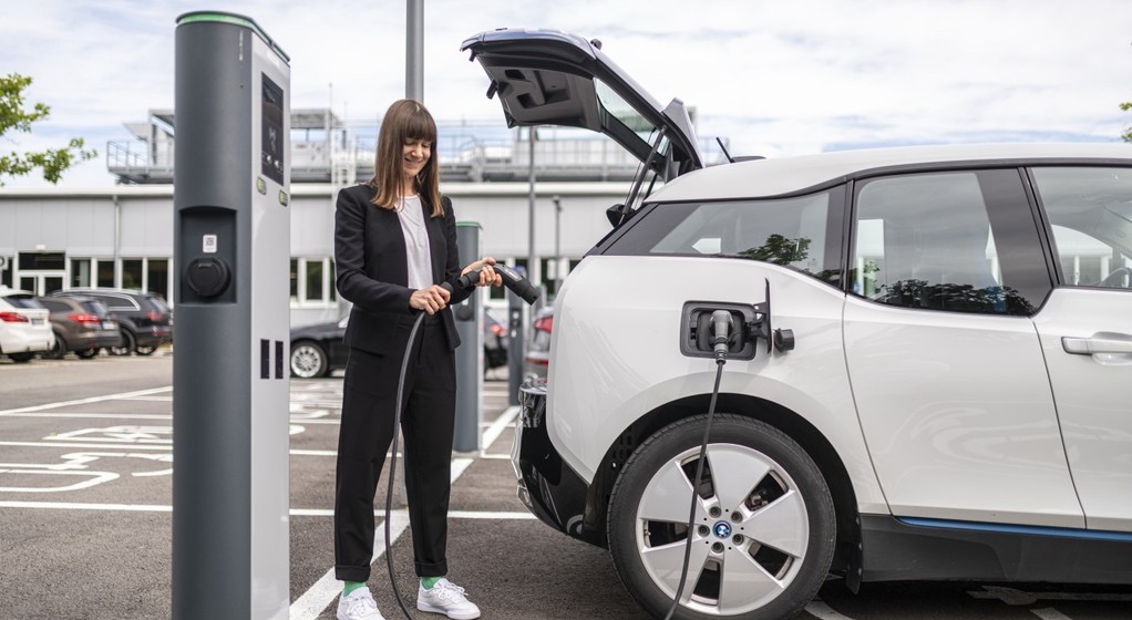 Bosch – nowy kabel do ładowania aut elektrycznych