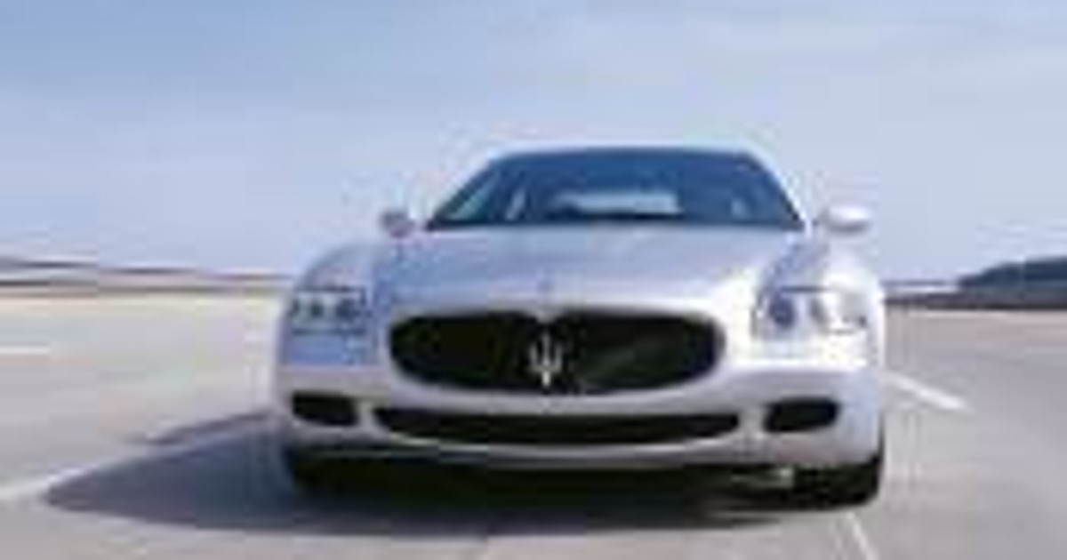 Maserati "czterodrzwiówka "