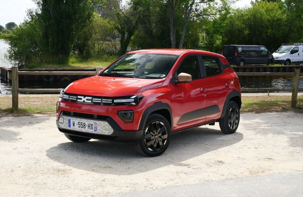 Dacia Spring to najchętniej kupowany w Polsce elektryk w tym roku