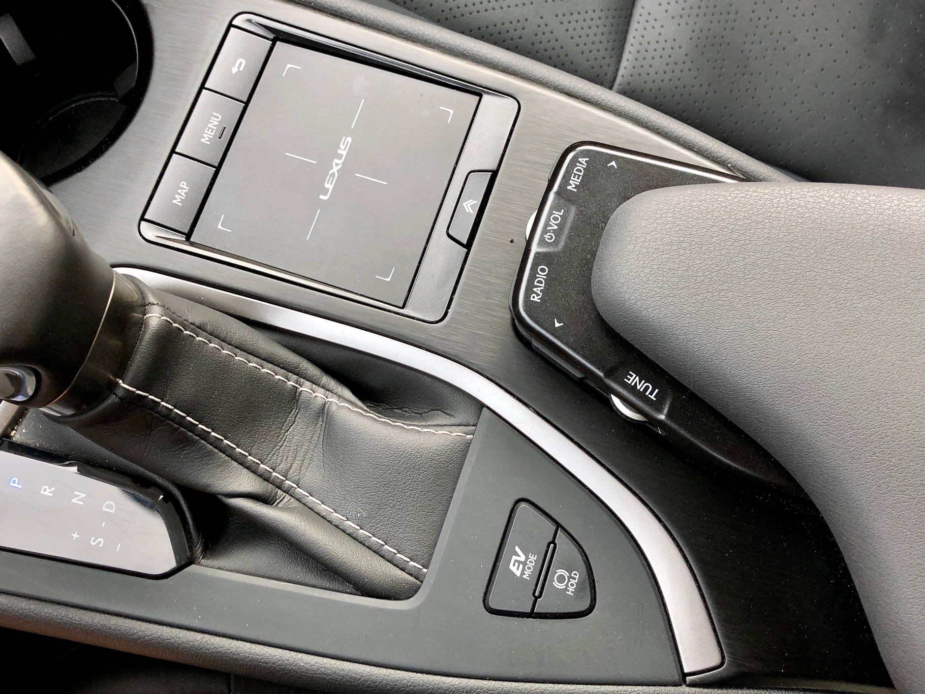 Lexus UX 250h Prestige