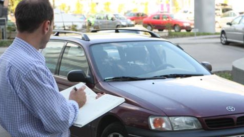 Jak wycenia się auto?