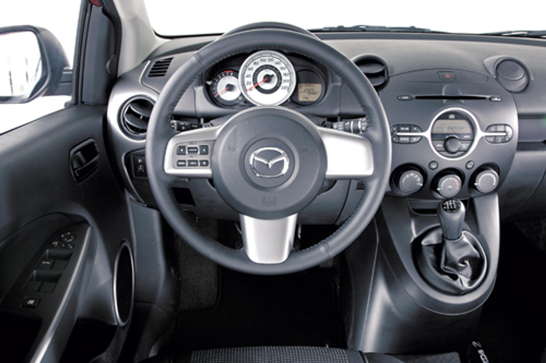 Japońskie "maluchy" atakują!