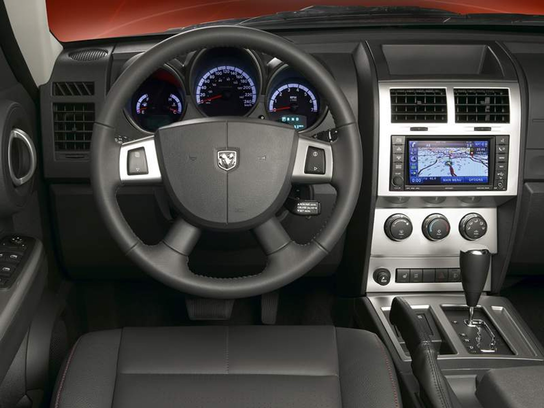 Dodge Nitro: ożywczy powiew w segmencie SUV