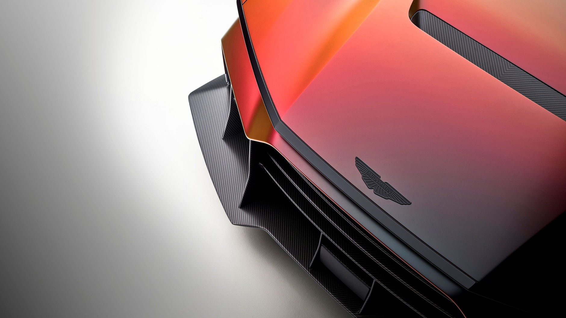 Aston Martin Valen 2026