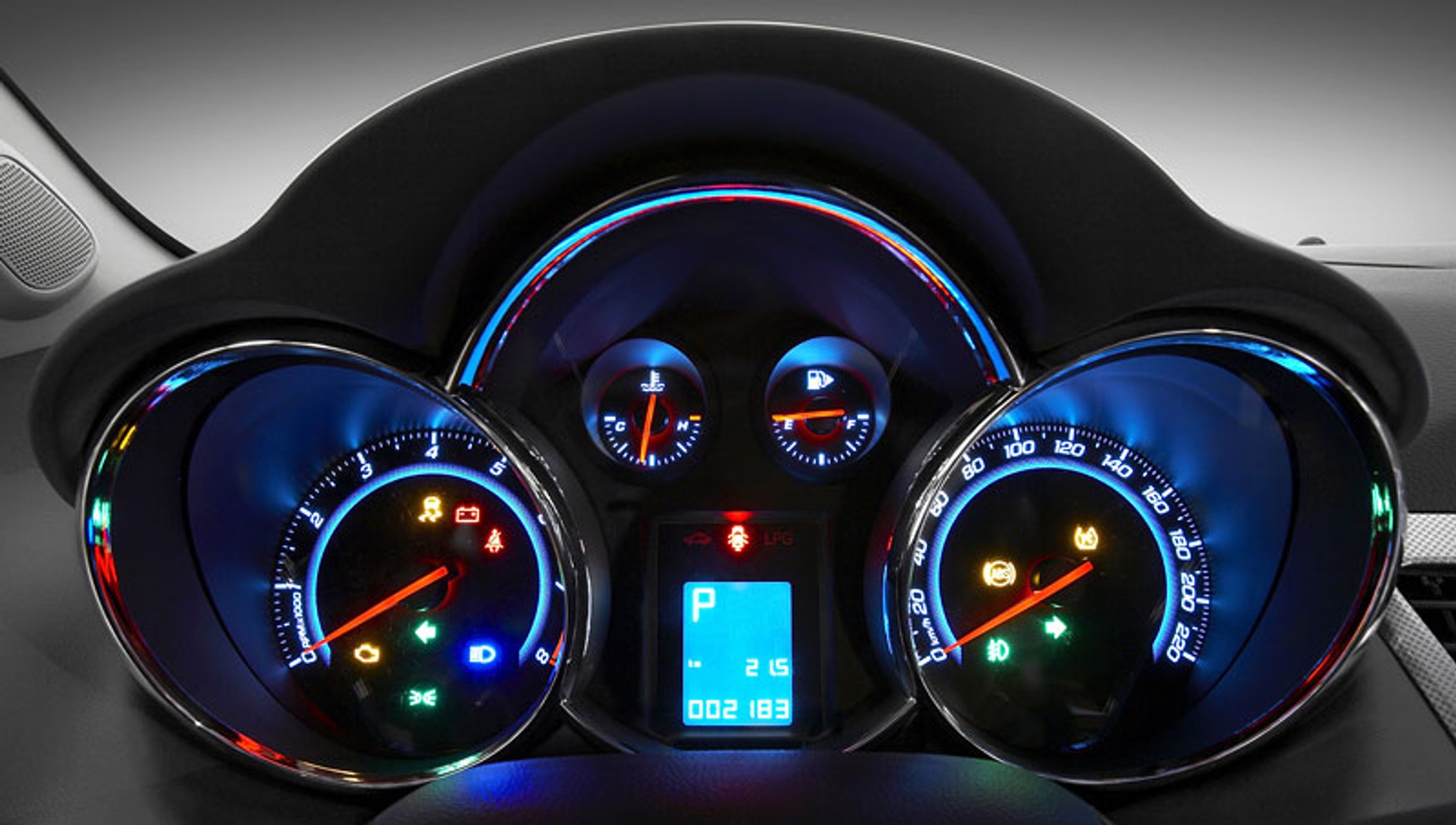 Chevrolet Cruze jest już sprzedawany w Korei (fotogaleria)