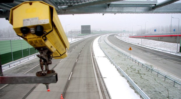 Tunel trasy S2 w Warszawie. Odcinkowy pomiar prędkości już działa