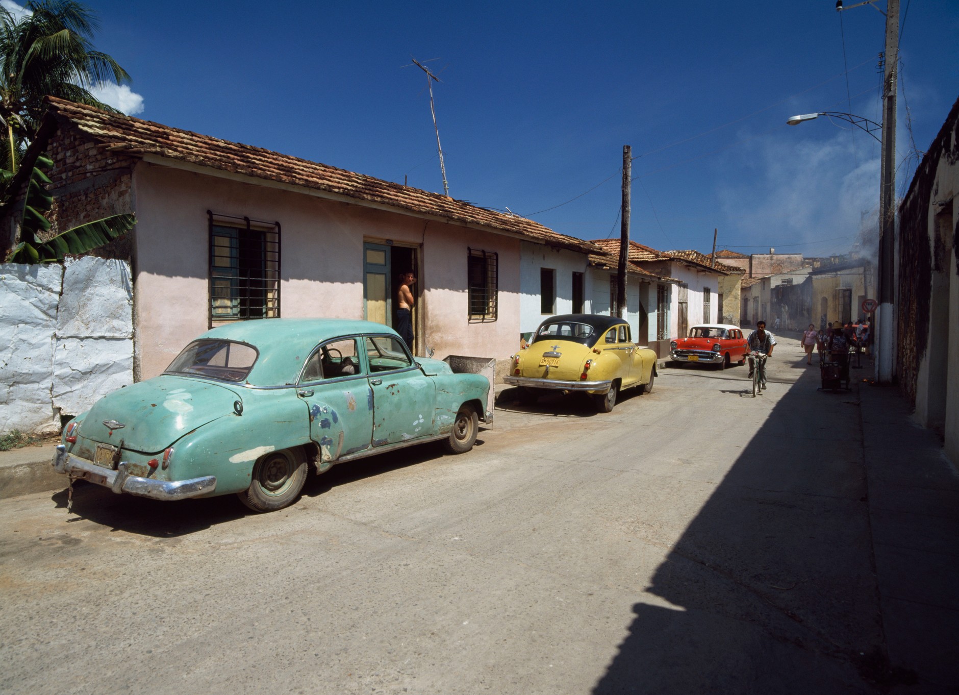 Amerykańskie krążowniki i Peugeot za 260 tys.