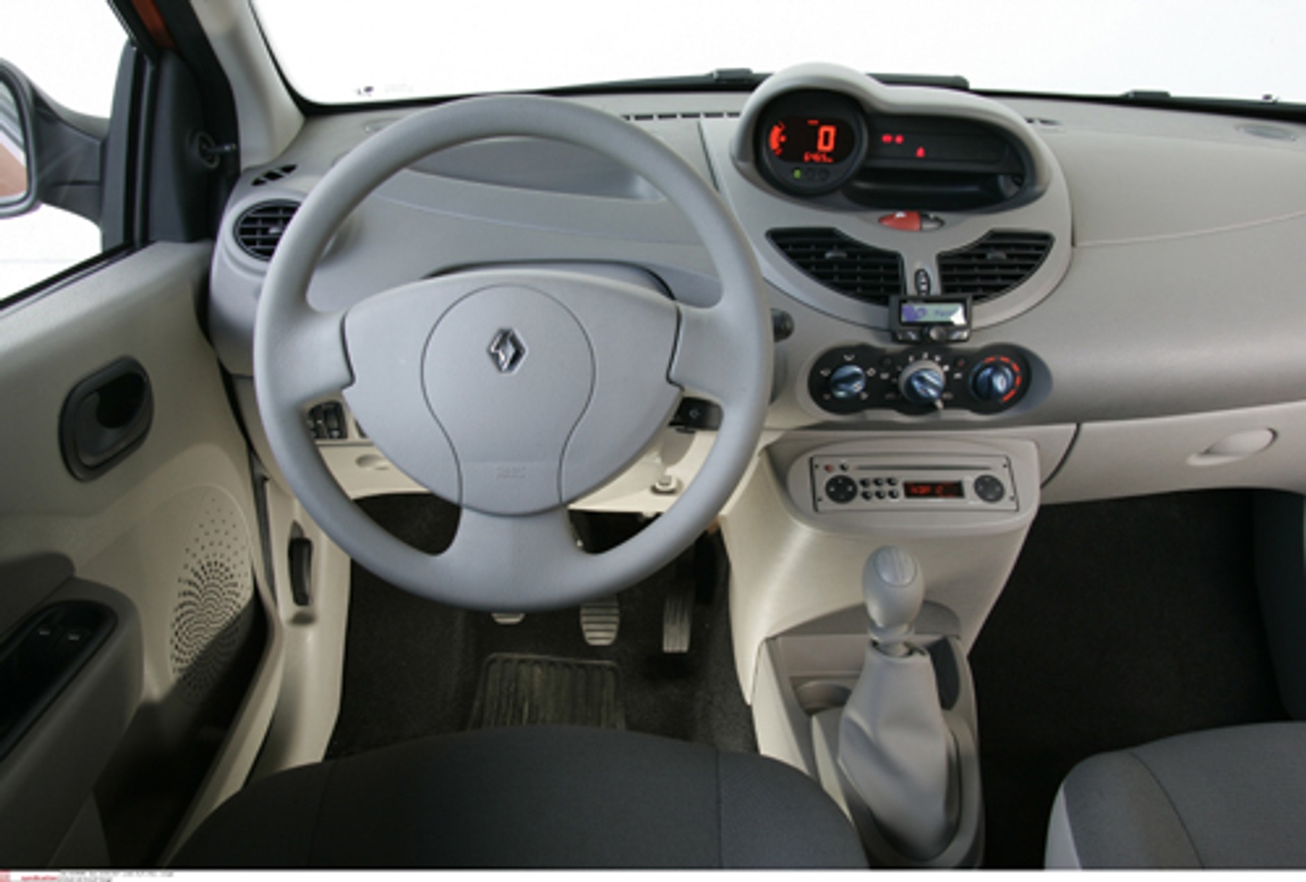 Renault Twingo kontra Fiat Panda i Citroen C1 - Renault podnosi poprzeczkę!